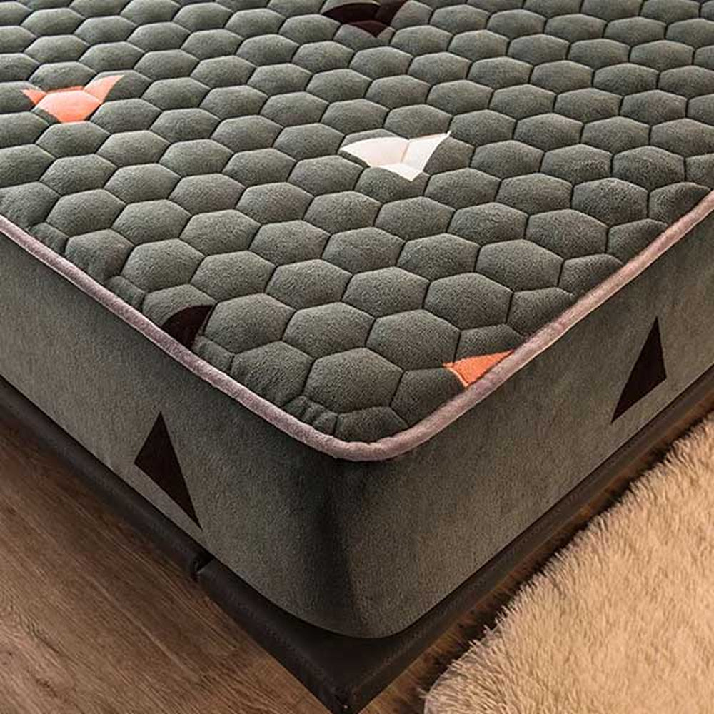 Mekani i elegantan set posteljine