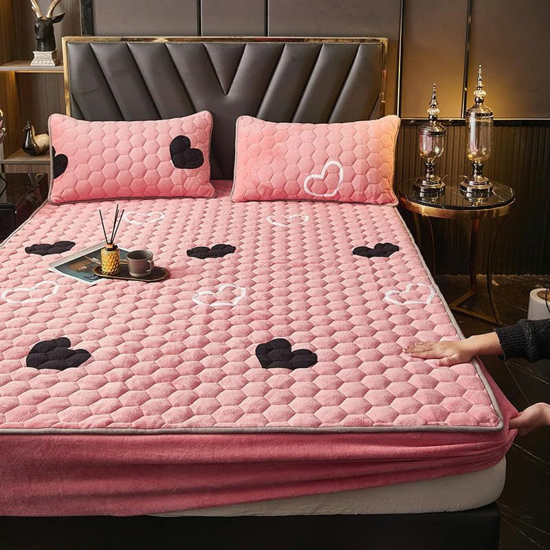 Mekani i elegantan set posteljine